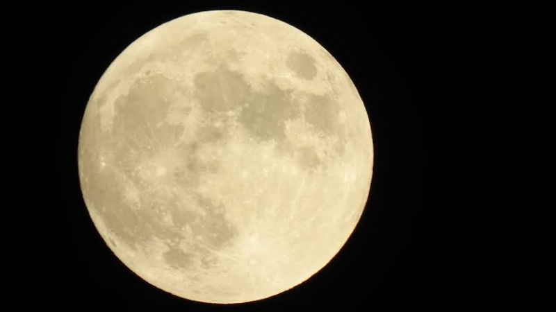 SUPER MOON 3