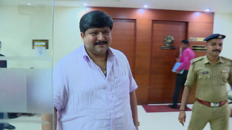 anushka shetty brother gunaranjan shetty 2
