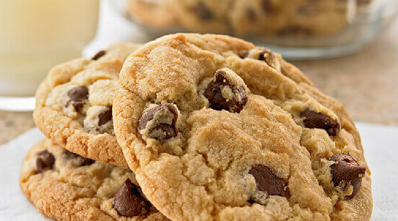 chocolate chip cookies 34