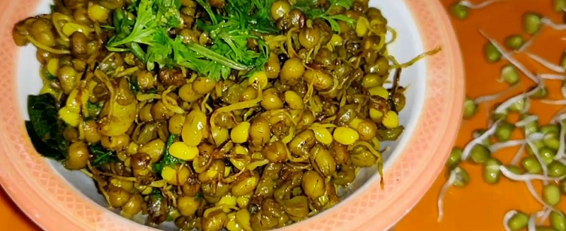 moong sprouts curry 2