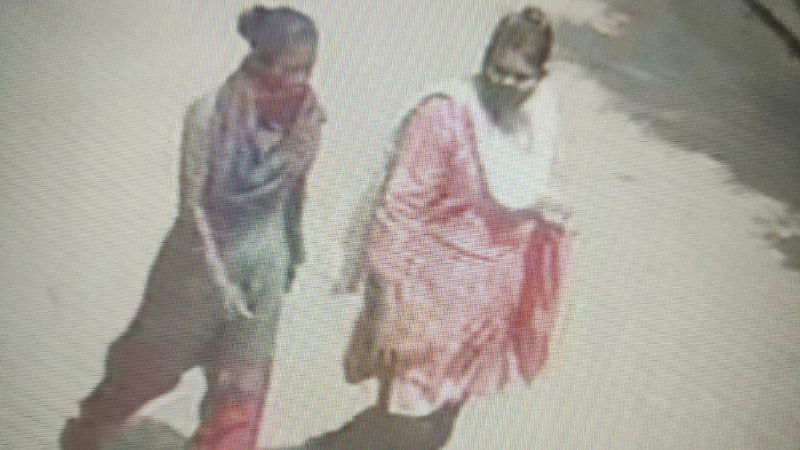 BOMBAY LADIES 2