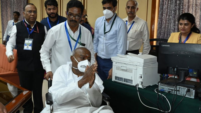 HD Deve Gowda