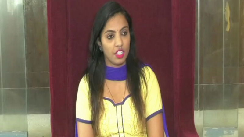 NAVYA 1