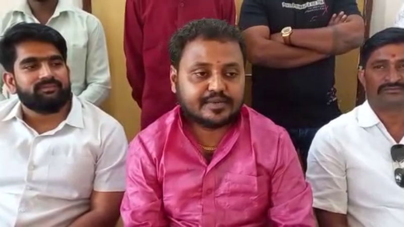 bjp praveen resignation 1