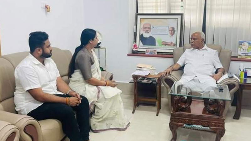 bs yediyurappa lakshmi hebbalkar