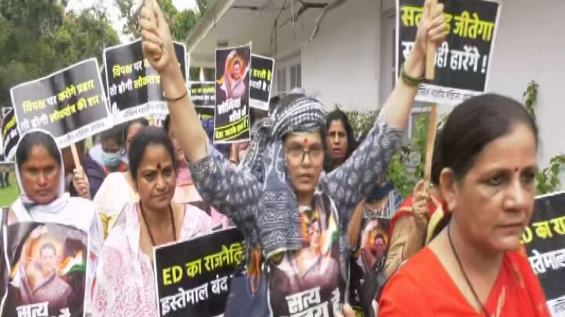 sonia gandhi ed protest 1