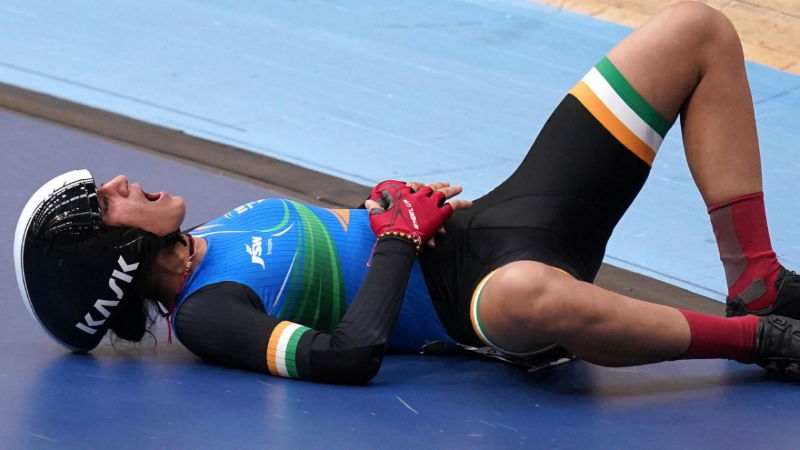 Cyclist Meenakshi 1