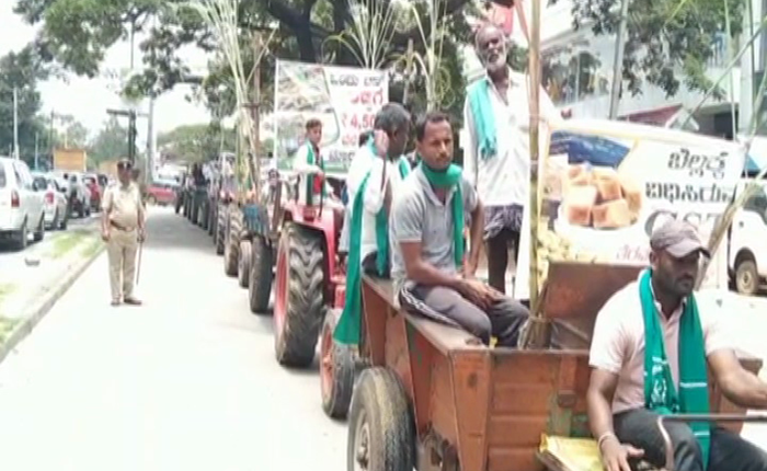 MND PROTEST 1