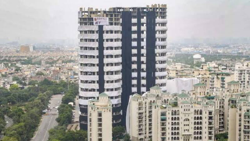 Noida Twin Tower 2