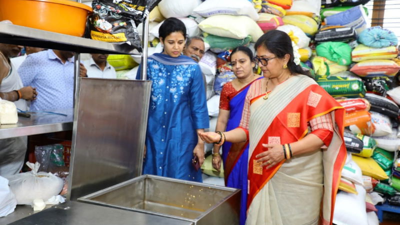 Shashikala Jolle 1 1