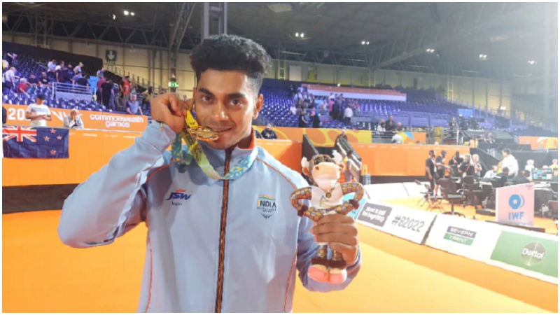 Weightlifter Achinta Sheuli Narendra Modi Birmingham India 2
