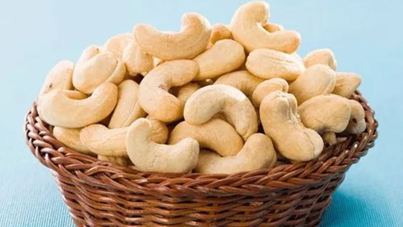 cashew 2