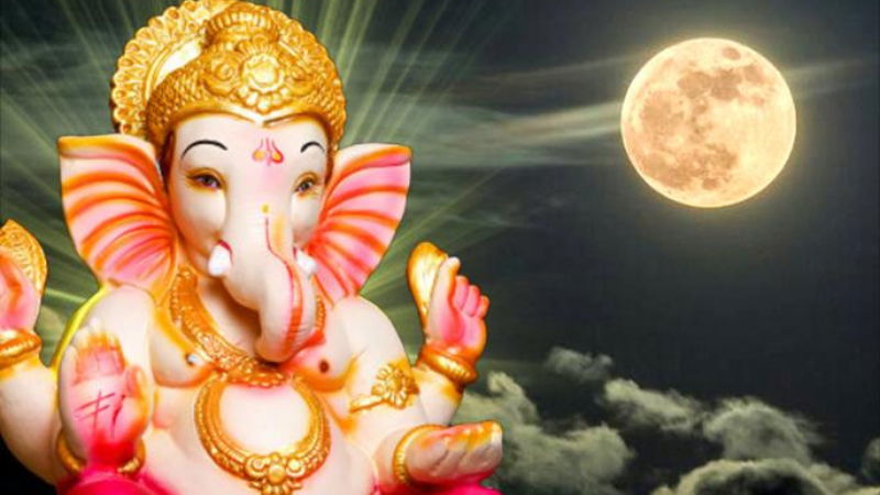 moon ganesha 2