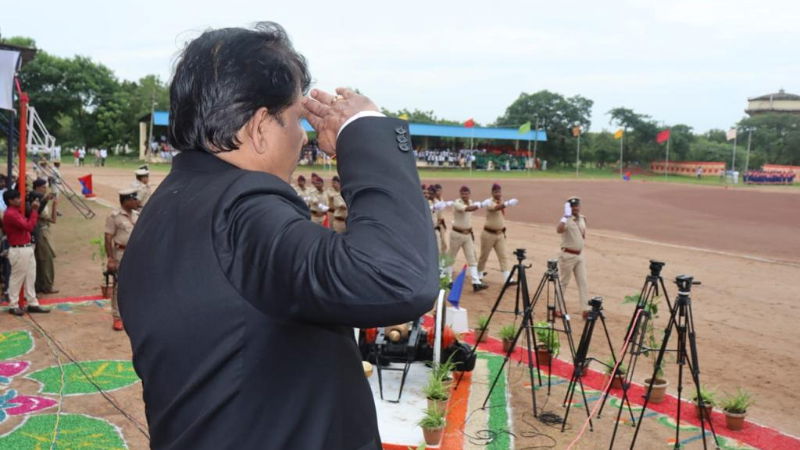 murugesh nirani 1 1