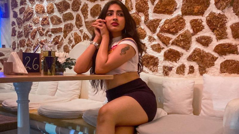 saanya iyer 3