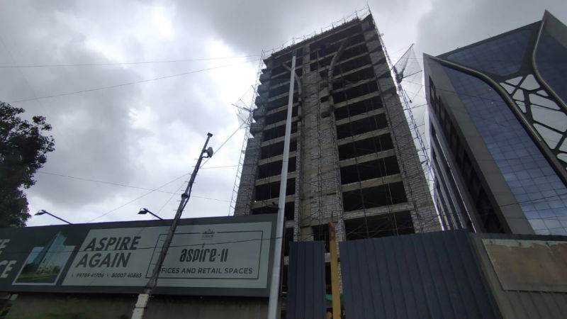 Ahmedabad building lift collapses 3