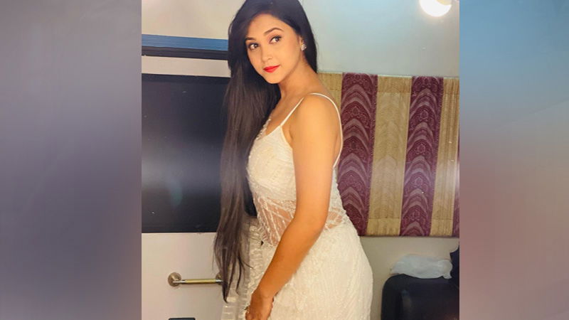 Amulya gowda 4