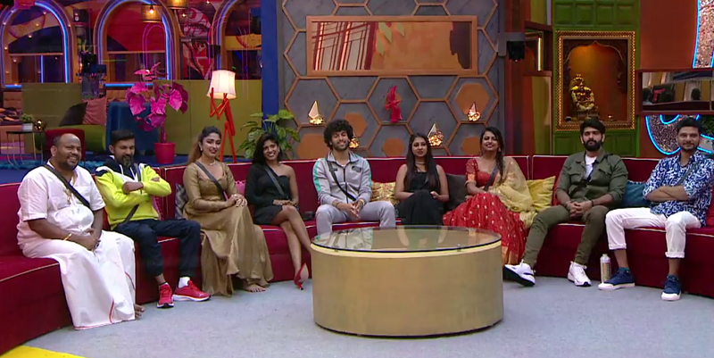 BIGG BOSS NANDINI JASHWANTH 4