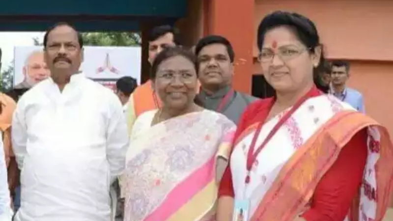 Bihar Ex CBI special judge marries BJP leader 1