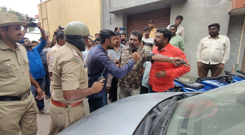 CHIKKABALLAPUR TAMILNADU POLICE 4
