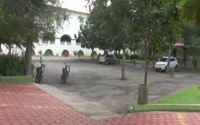 CHITRADURGA MURUGHA MUTT 2