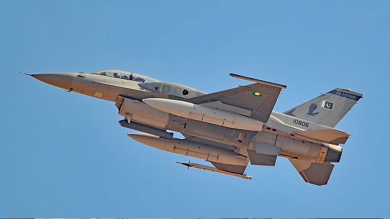 F16 JET