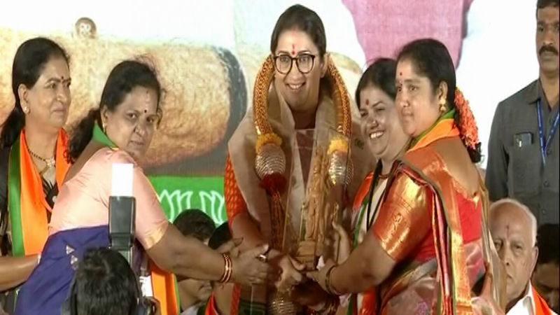 Smriti Irani 5