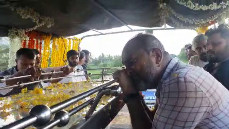Umesh Katti 6