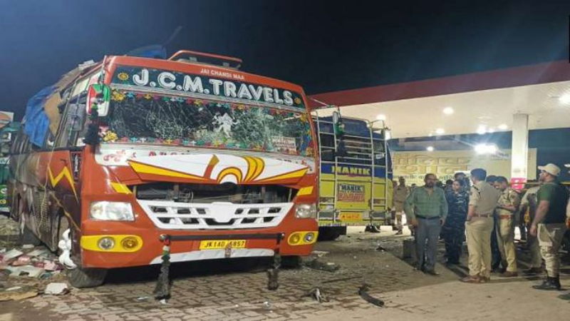 jammu and kashmir bus blast 1