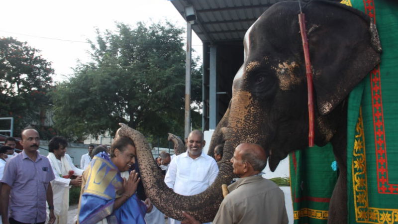 mukesh ambani 2