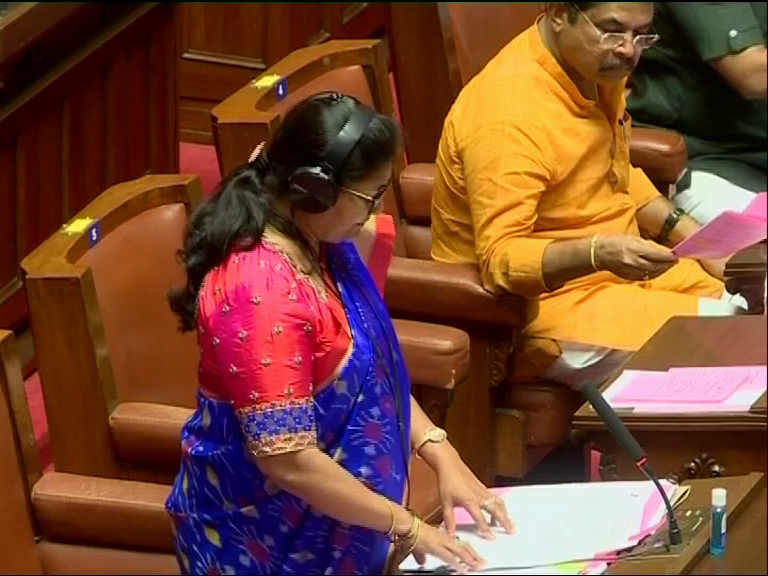 shashikala jolle