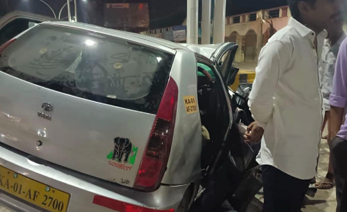 CHITRADURGA CAR ACCIDENT 1