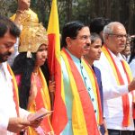 Mass singing of classic Kannada songs in dharwad pralhad joshi 1