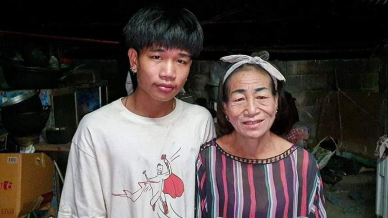 Thailand Boy Gets Engaged Old Woman 1