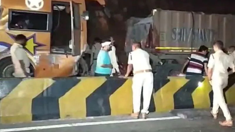 Up Bus Accident
