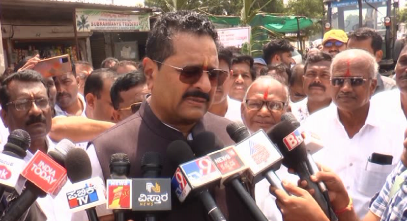 VIJAYAPURA YATNAL 2
