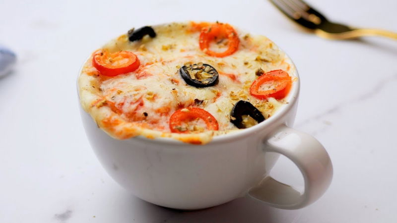 mug pizza 3