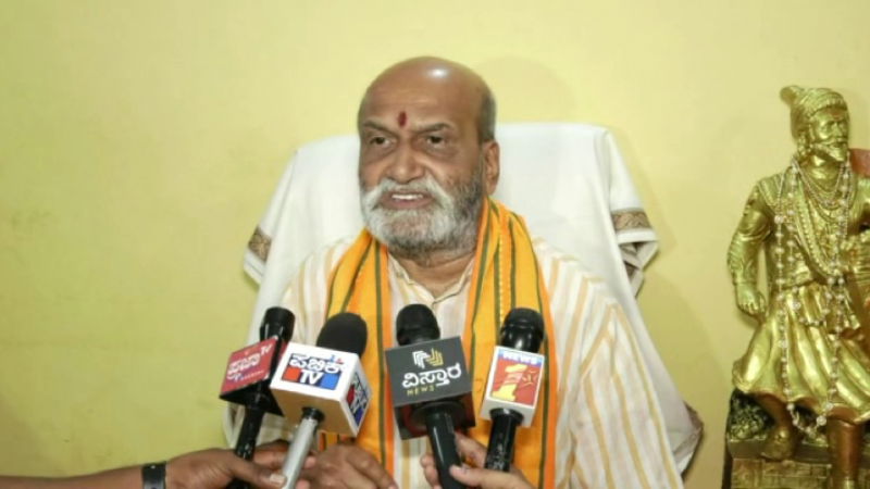 pramod muthalik