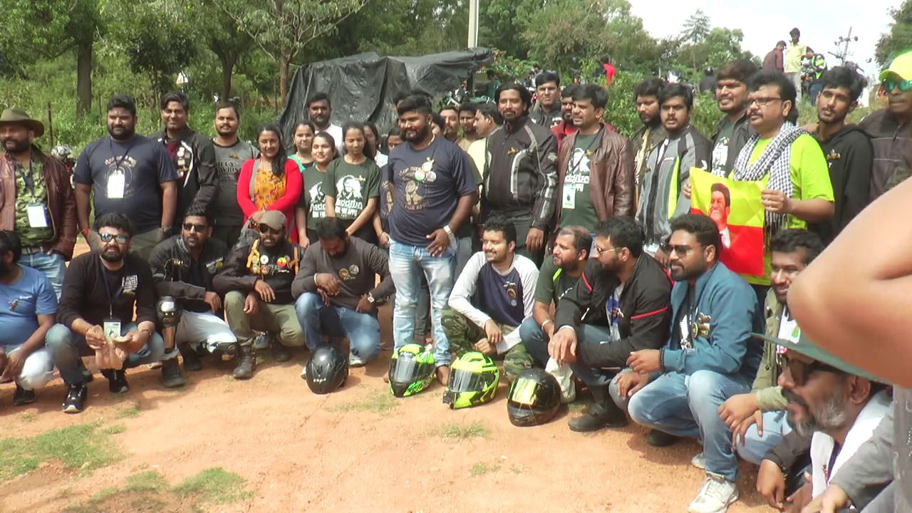 puneeth fans