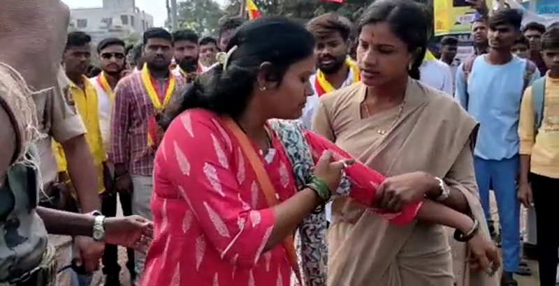 BIDAR WIFE 1