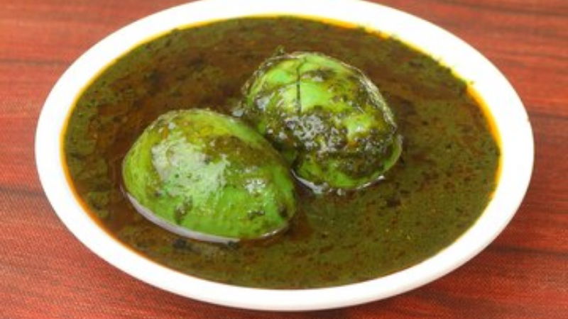 Hariyali Egg Curry 3