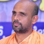 Jnanaprakash Swamiji 2