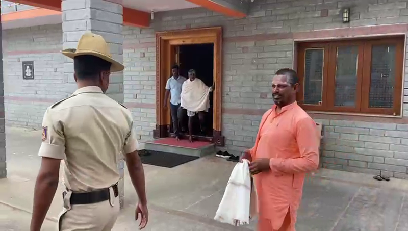 RAMANAGR BASAVALING SRI