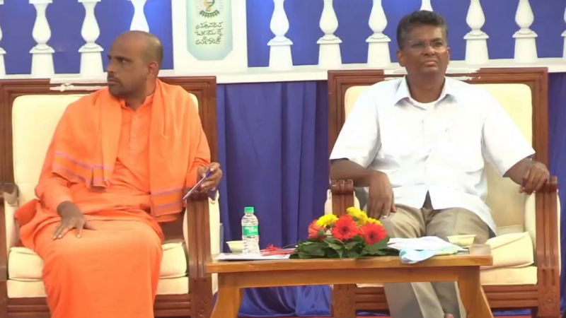 SATHISH JARAKIHOLI 1