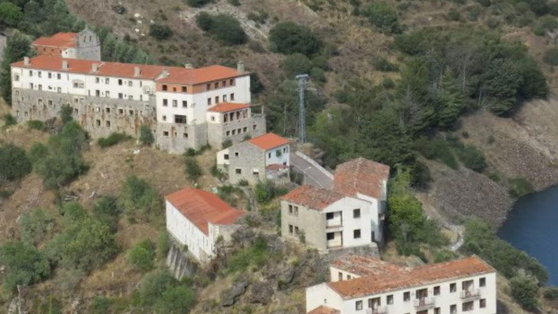 Spanish Village 3