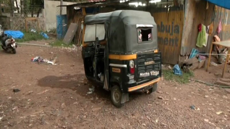 Suspicious cooker blast reported inside auto rickshaw in Mangaluru city 2