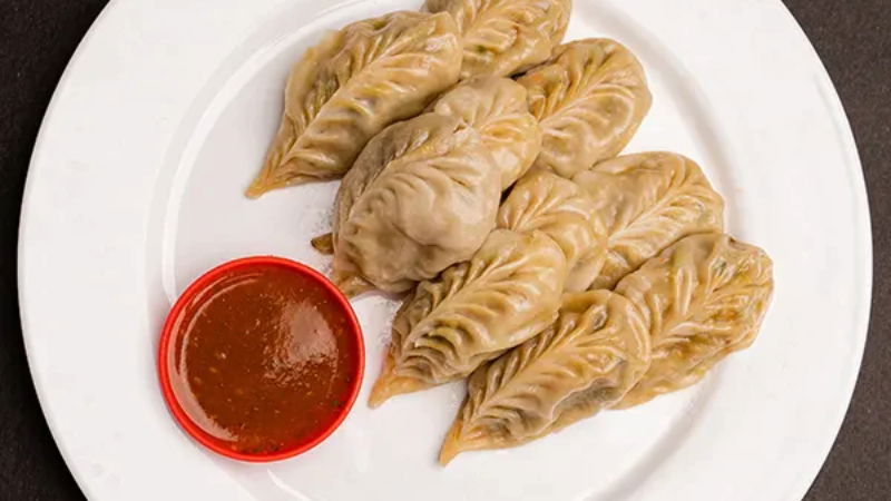 chicken momos 2