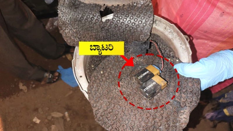 cooker blast Mangaluru auto rickshaw 2