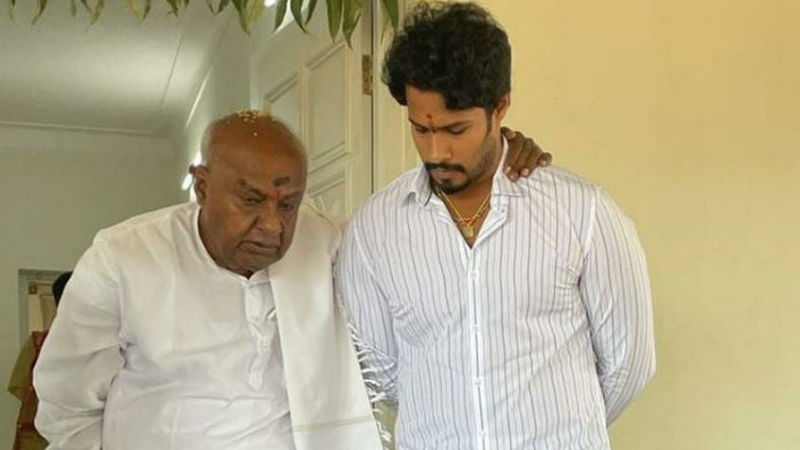 H.D Devegowda And Nikil Kumaraswamy