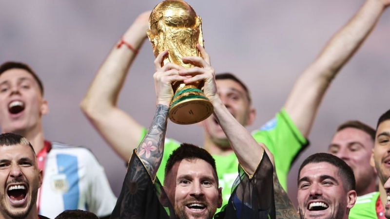 Lionel Messi 1 1